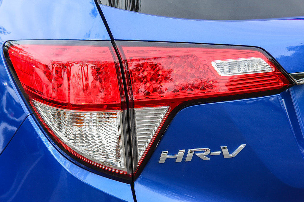 2022 Honda HR-V EX-L 21