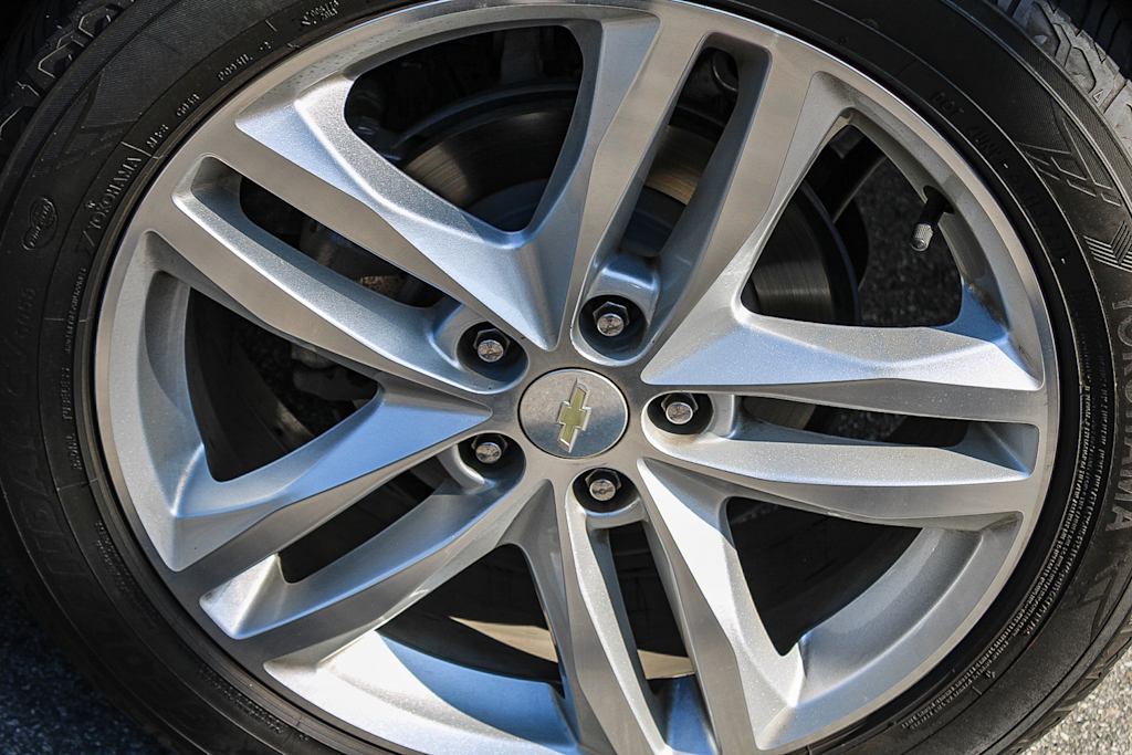 Thumbnail: 2018 Chevrolet Equinox - 21