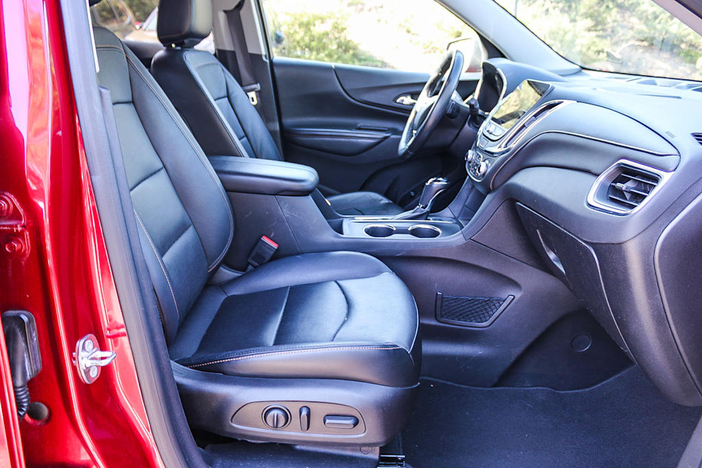 Thumbnail: 2018 Chevrolet Equinox - 9