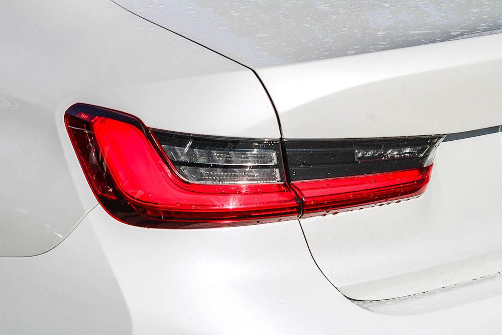 Thumbnail: 2021 BMW 3 Series - 19