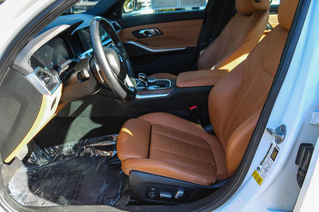 Thumbnail: 2021 BMW 3 Series - 11