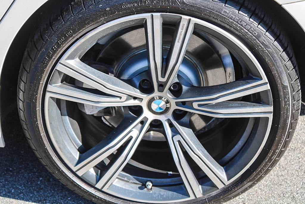 Thumbnail: 2021 BMW 3 Series - 21
