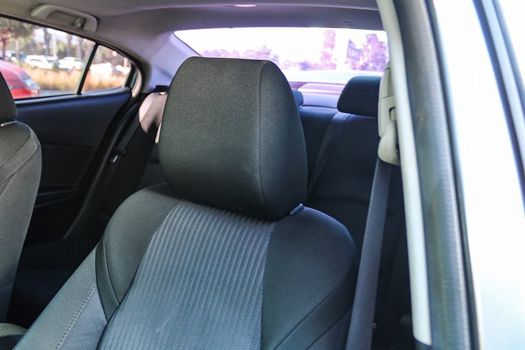 Thumbnail: 2015 Mazda Mazda3 - 23