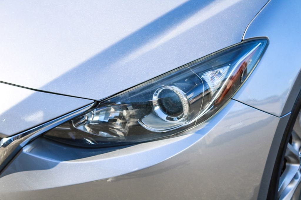 Thumbnail: 2015 Mazda Mazda3 - 17