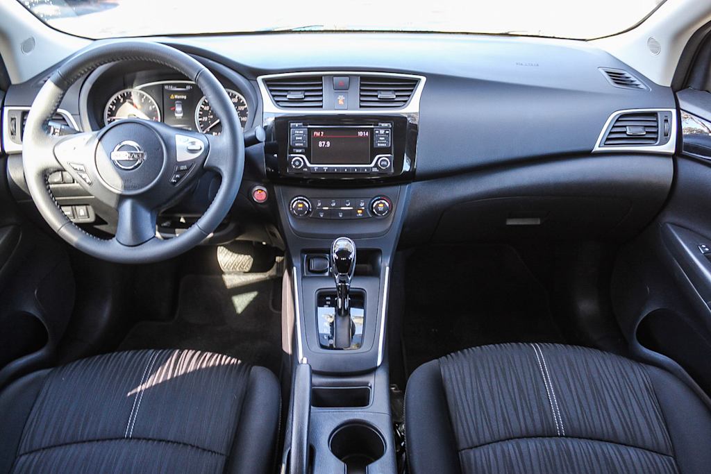 Thumbnail: 2016 Nissan Sentra - 2