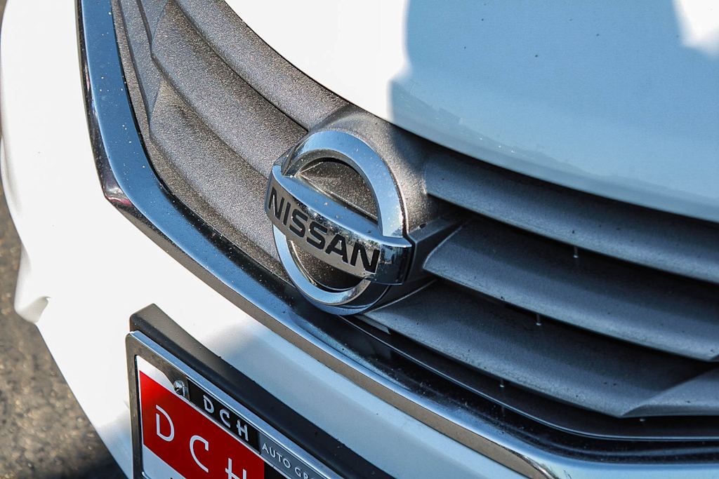 Thumbnail: 2015 Nissan Versa Note - 6