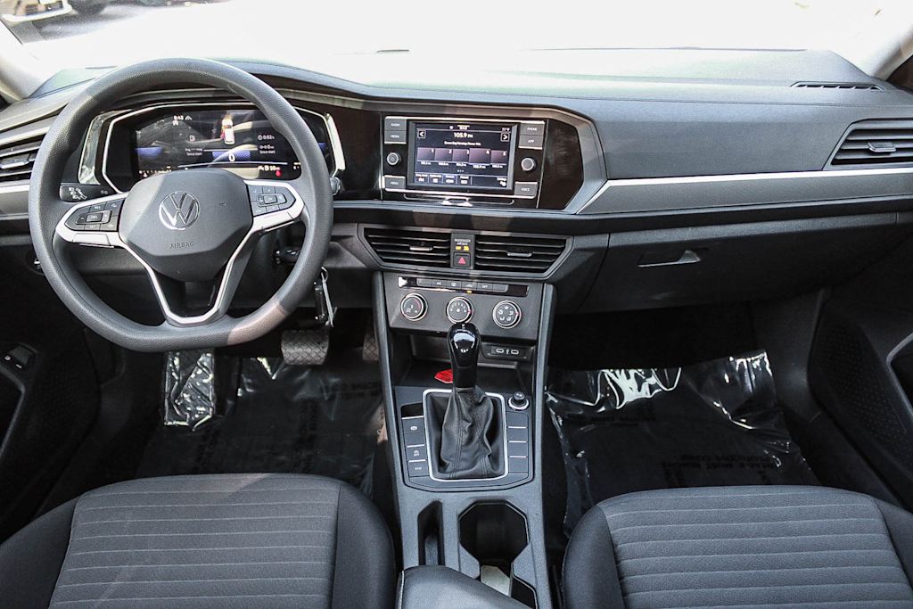 Thumbnail: 2023 Volkswagen Jetta - 2