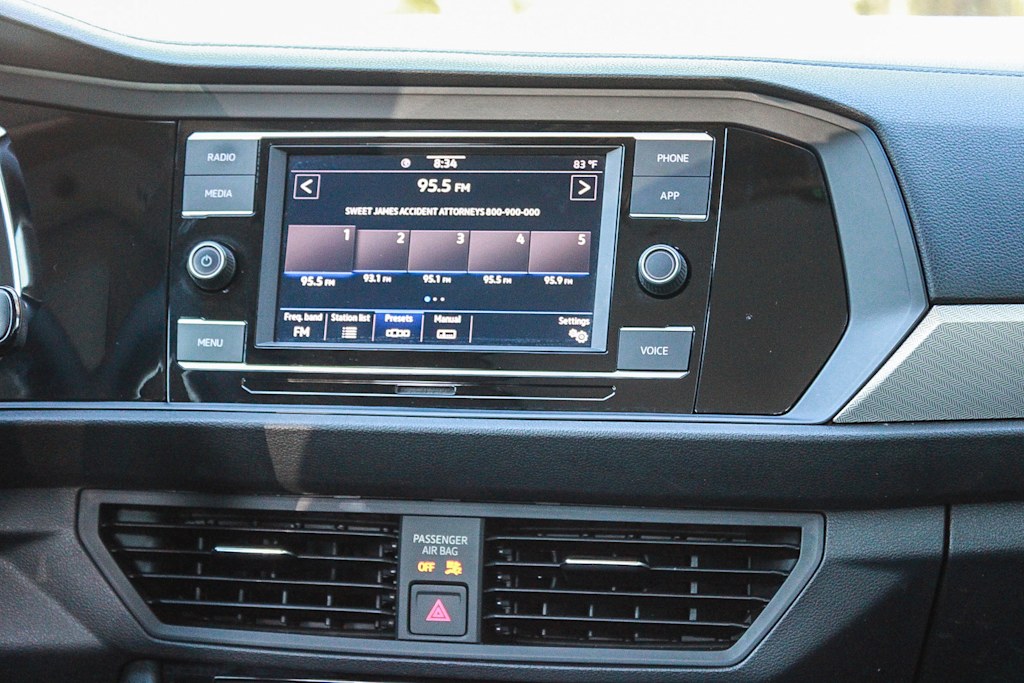Thumbnail: 2020 Volkswagen Jetta - 23