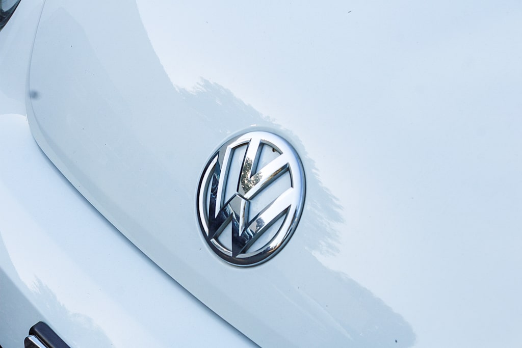 Thumbnail: 2016 Volkswagen Beetle - 5