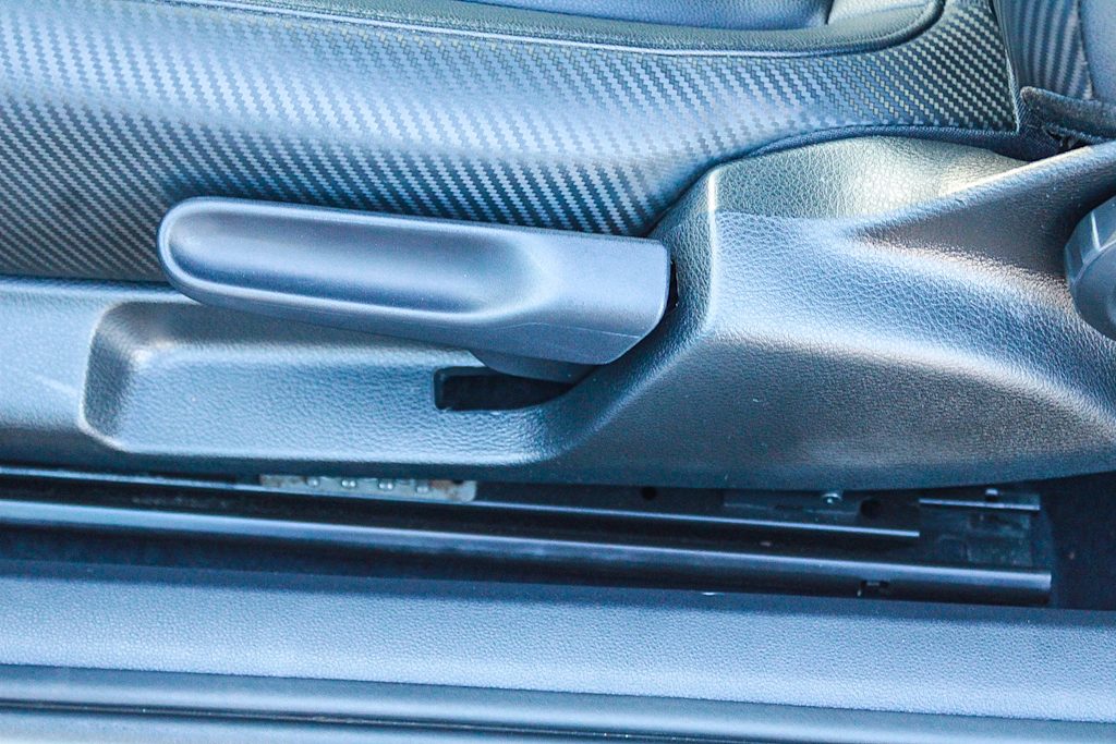 Thumbnail: 2016 Volkswagen Beetle - 23