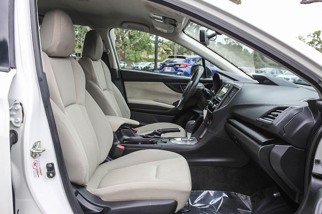 2017 Subaru Impreza Base 8