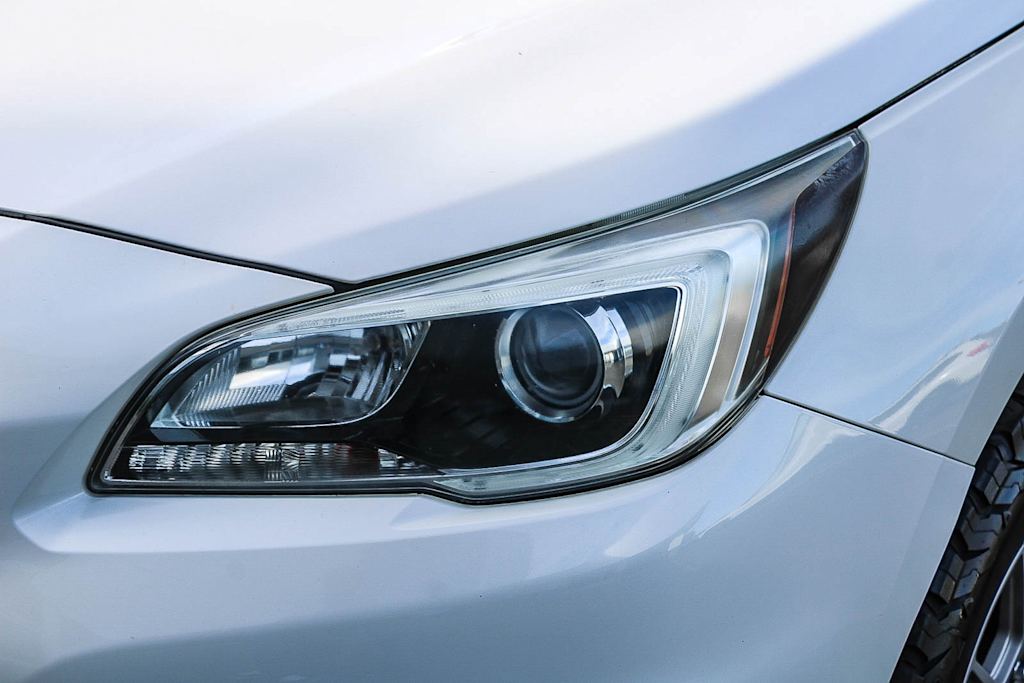 Thumbnail: 2017 Subaru Outback - 17