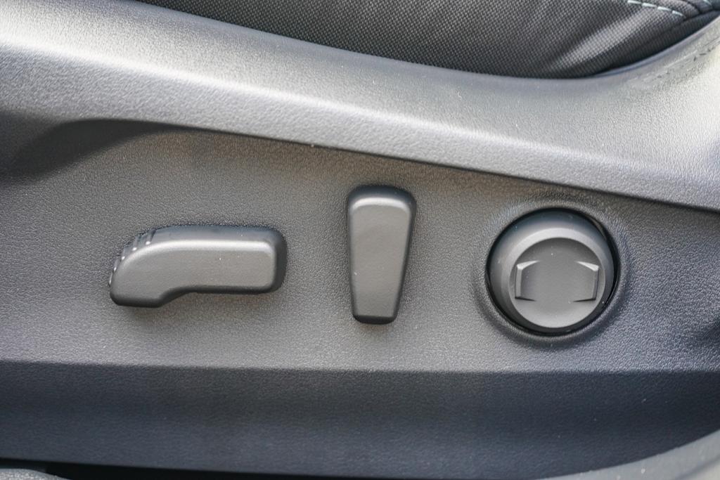 2025 Subaru Outback Premium 24