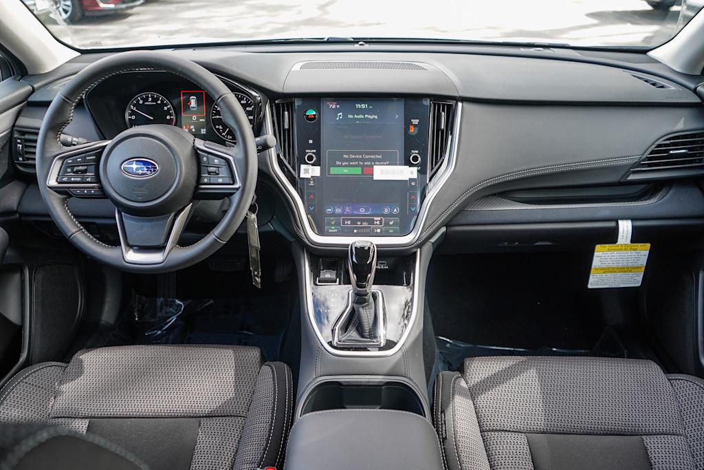 2025 Subaru Outback Premium 2