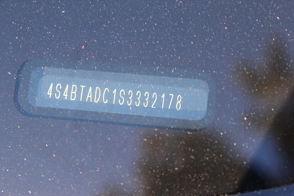 Thumbnail: 2025 Subaru Outback - 18