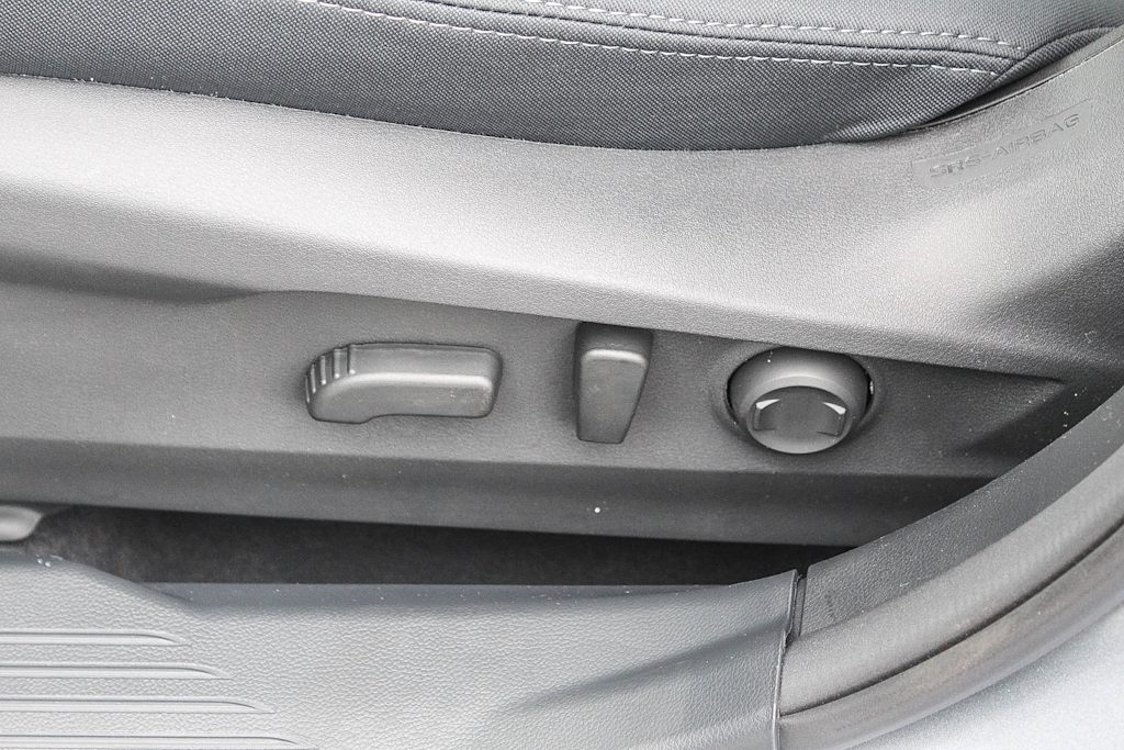 2025 Subaru Outback Premium 24