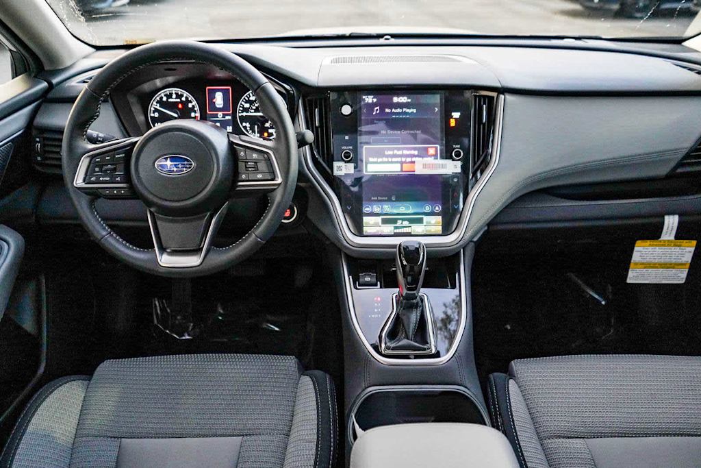 2025 Subaru Outback Premium 2