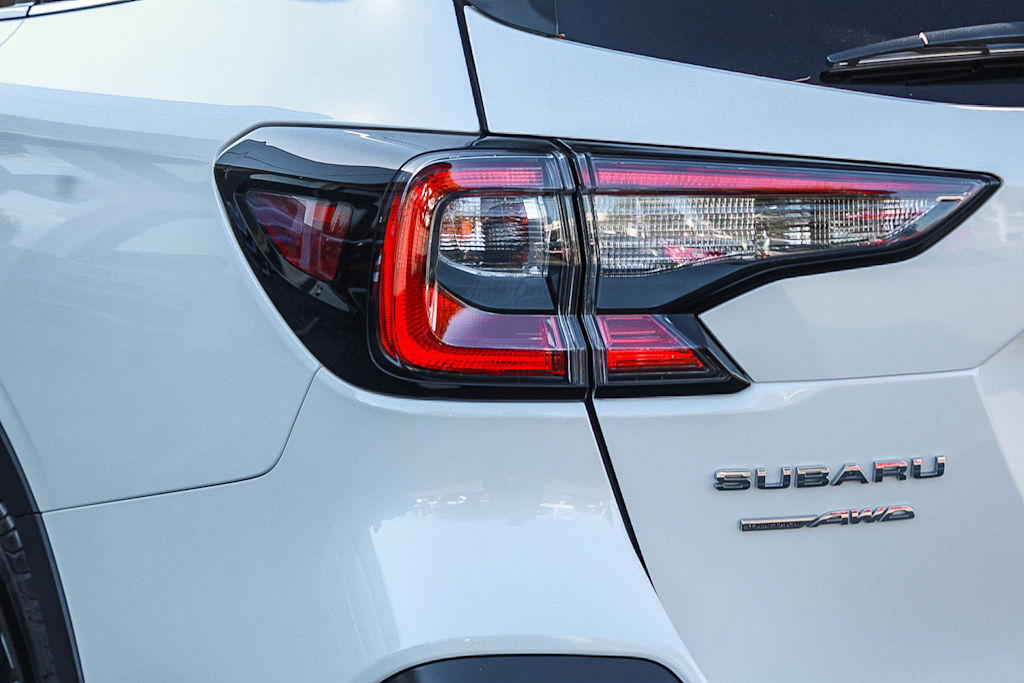 Thumbnail: 2022 Subaru Outback - 21