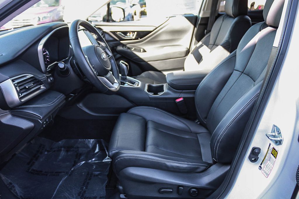 Thumbnail: 2022 Subaru Outback - 11