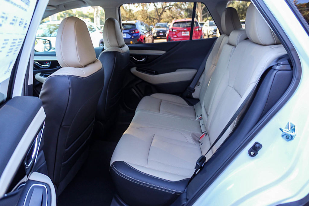 Thumbnail: 2025 Subaru Outback - 12