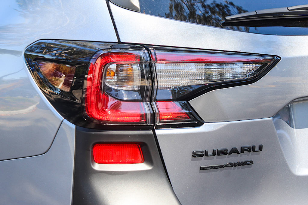 Thumbnail: 2025 Subaru Outback - 17