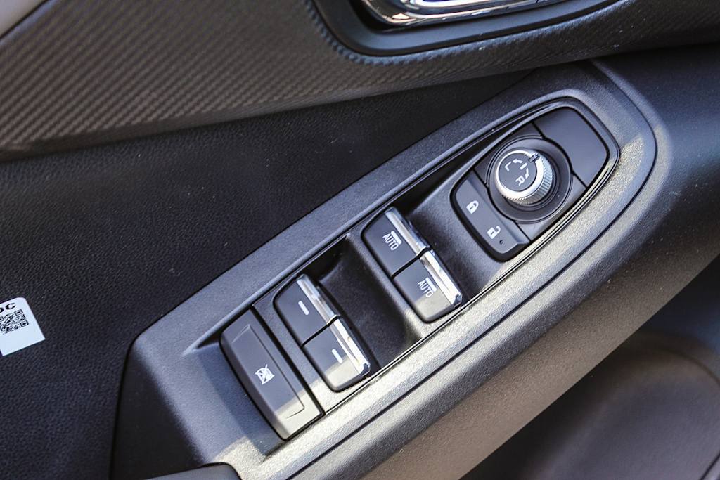 2025 Subaru Crosstrek Limited 25