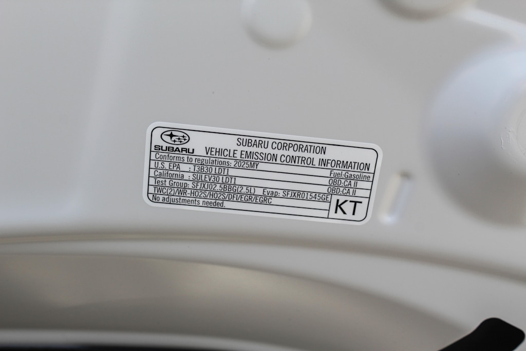 2025 Subaru Crosstrek Limited 17
