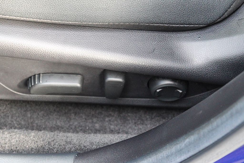 Thumbnail: 2025 Subaru Crosstrek - 25