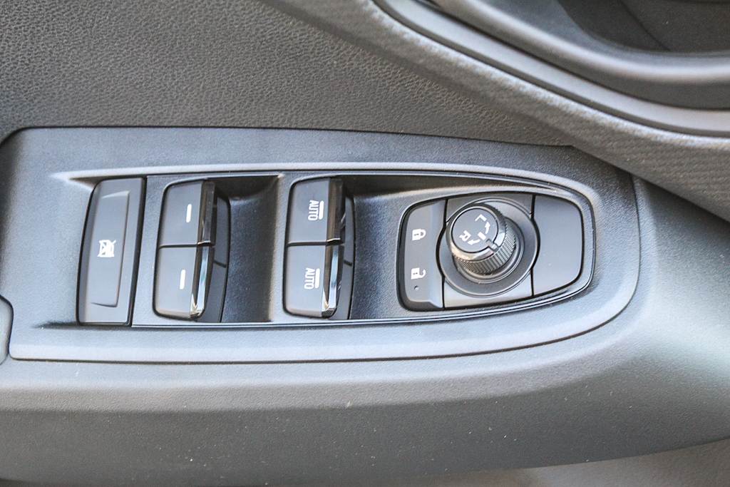 Thumbnail: 2025 Subaru Crosstrek - 20