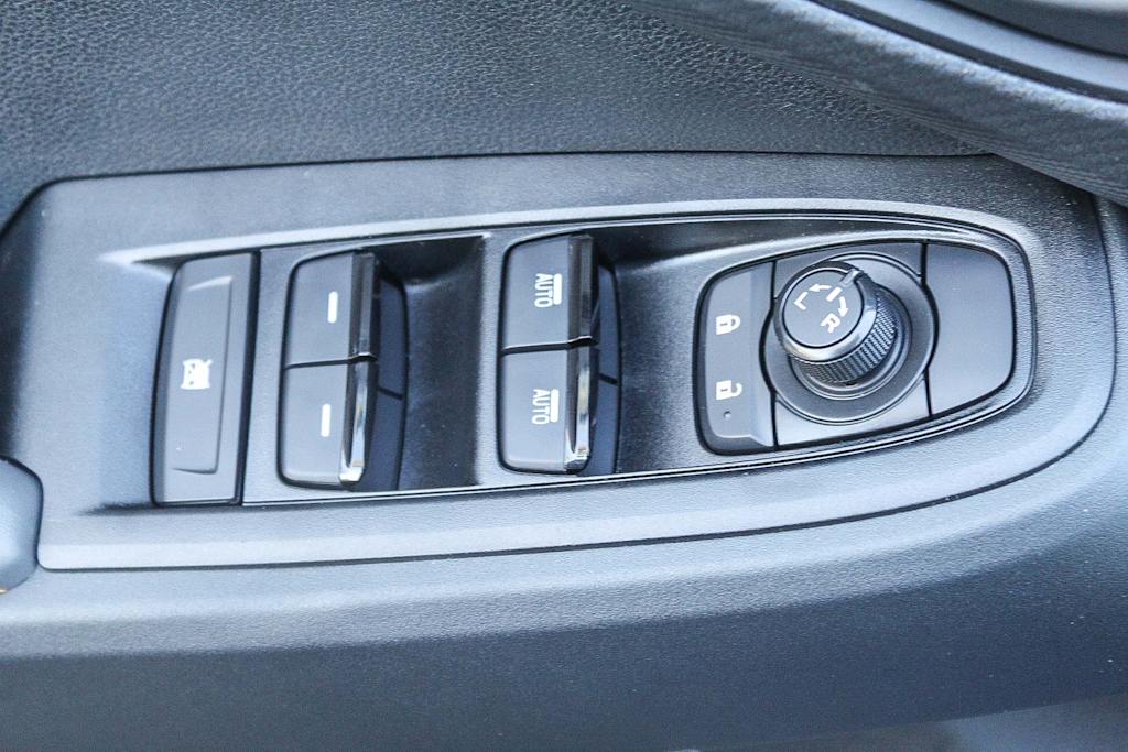 Thumbnail: 2025 Subaru Crosstrek - 21