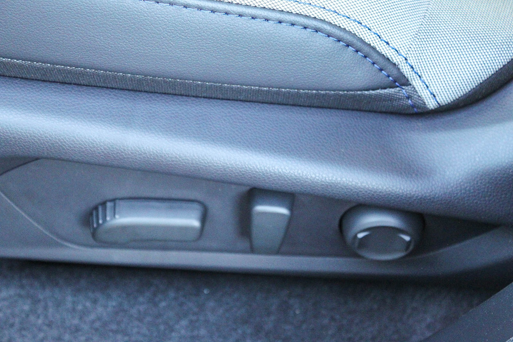 Thumbnail: 2026 Subaru Forester - 24