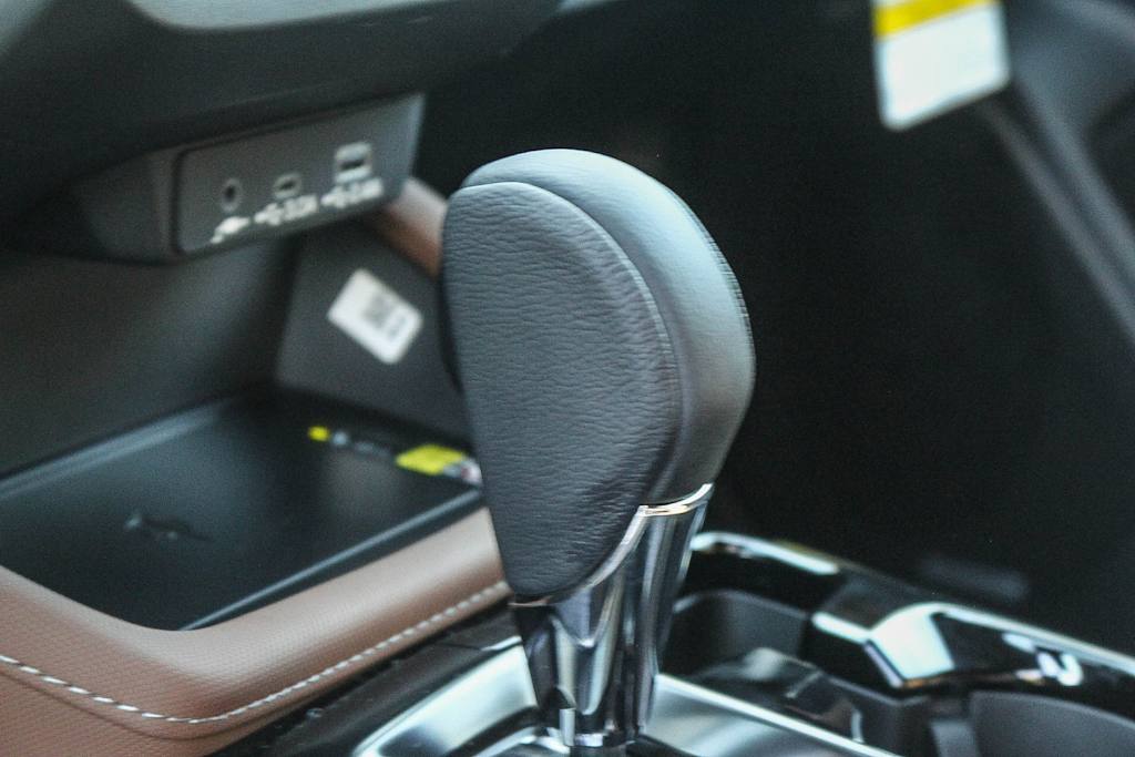 Thumbnail: 2026 Subaru Forester - 25