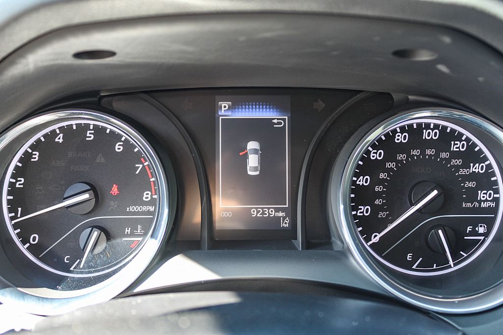 2019 Toyota Camry LE 9