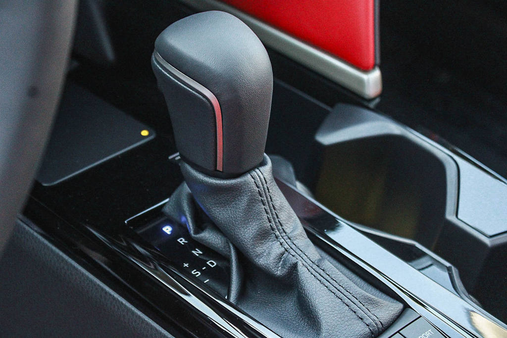 Thumbnail: 2026 Toyota Camry - 14