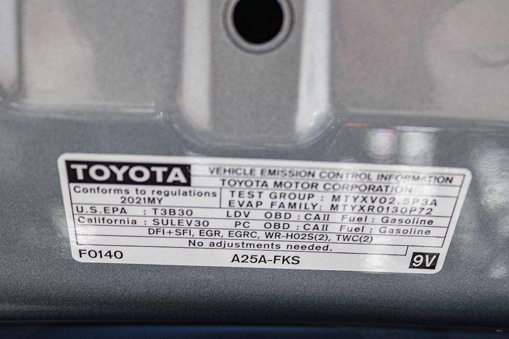 Thumbnail: 2021 Toyota Camry - 17