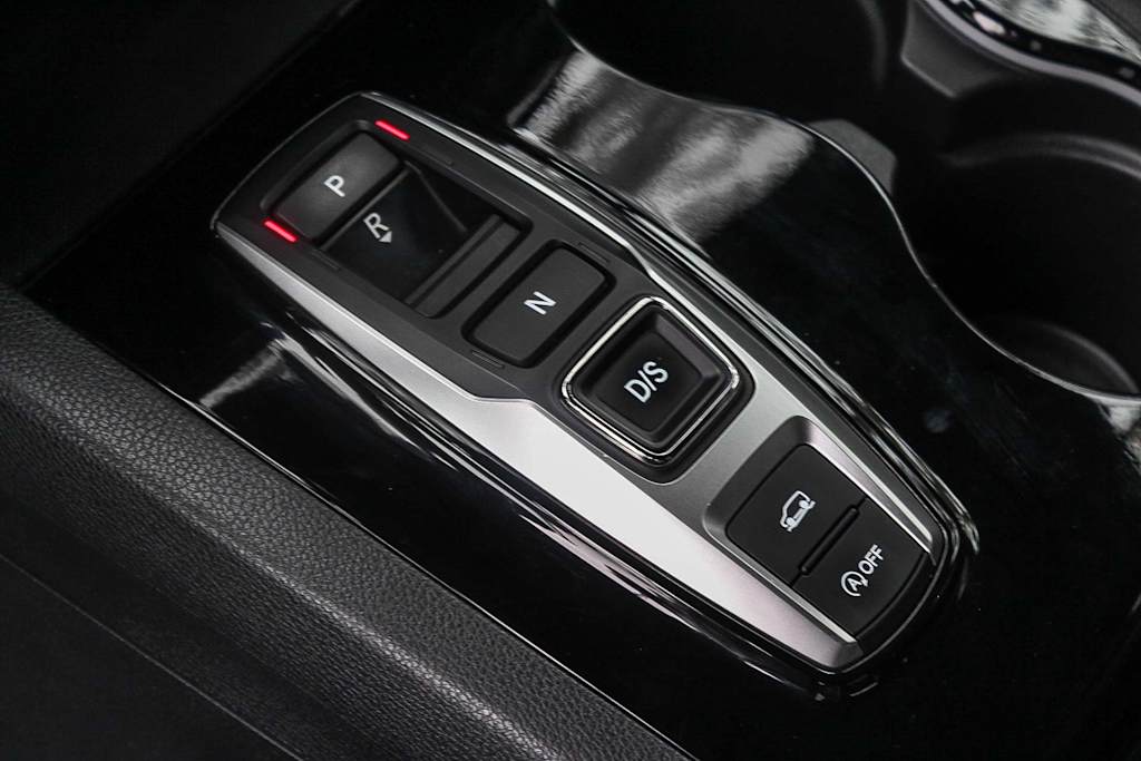 Thumbnail: 2019 Honda Passport - 15