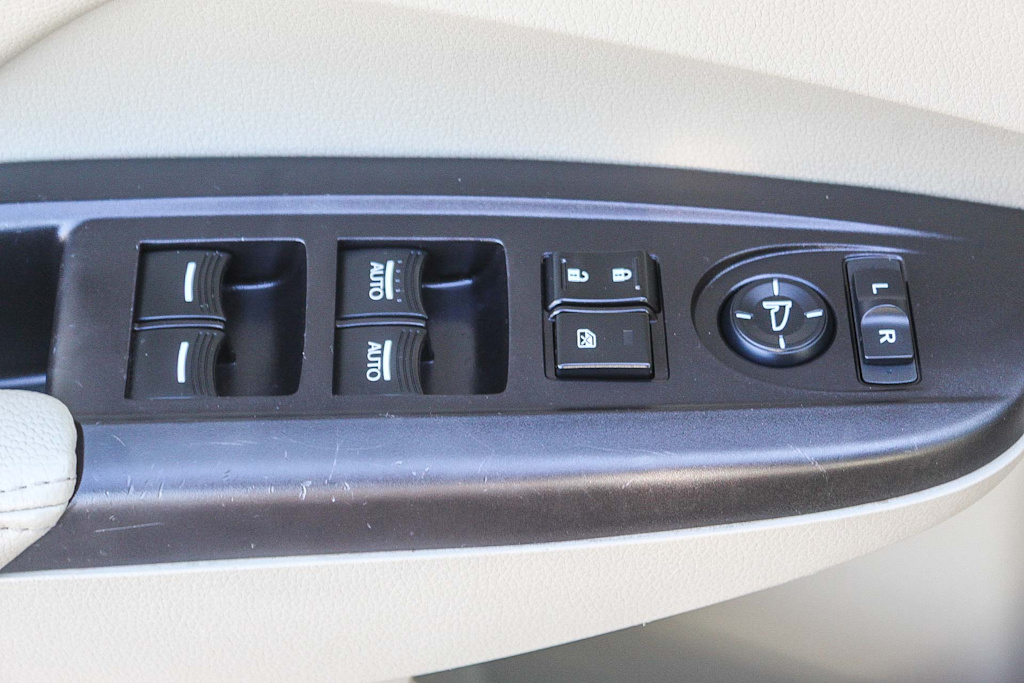 Thumbnail: 2013 Acura RDX - 24