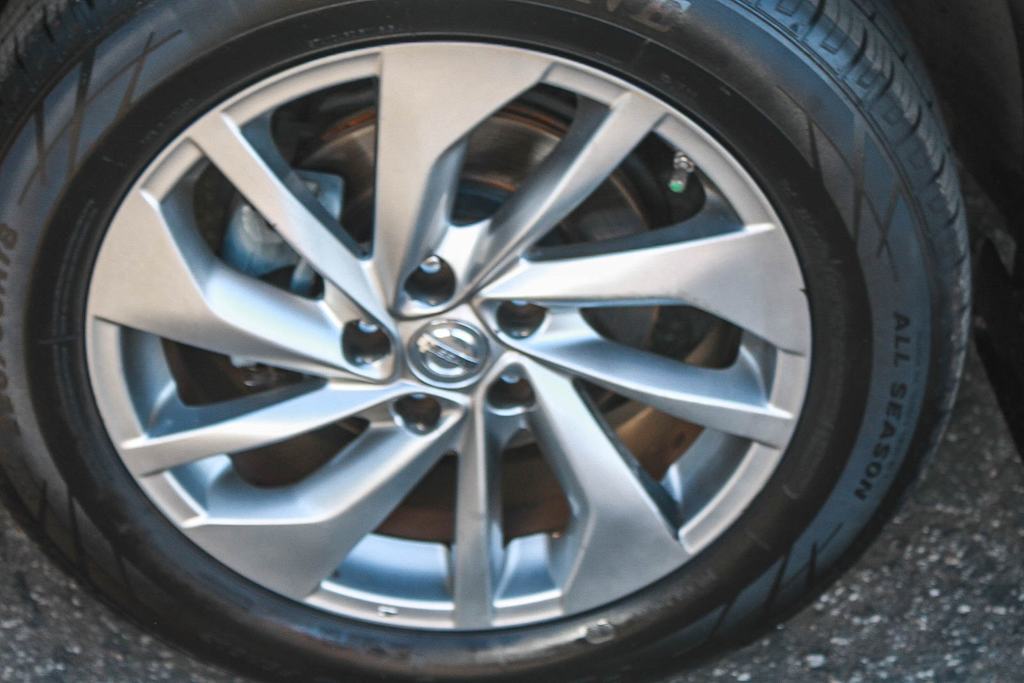 Thumbnail: 2014 Nissan Rogue - 7