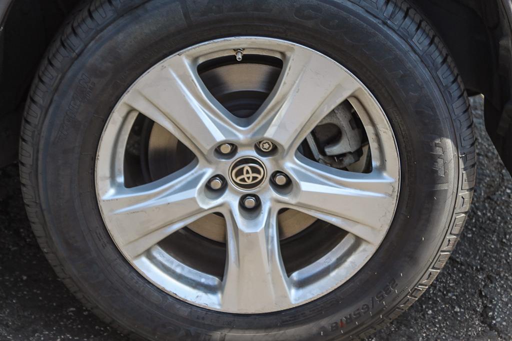 Thumbnail: 2020 Toyota Highlander - 21