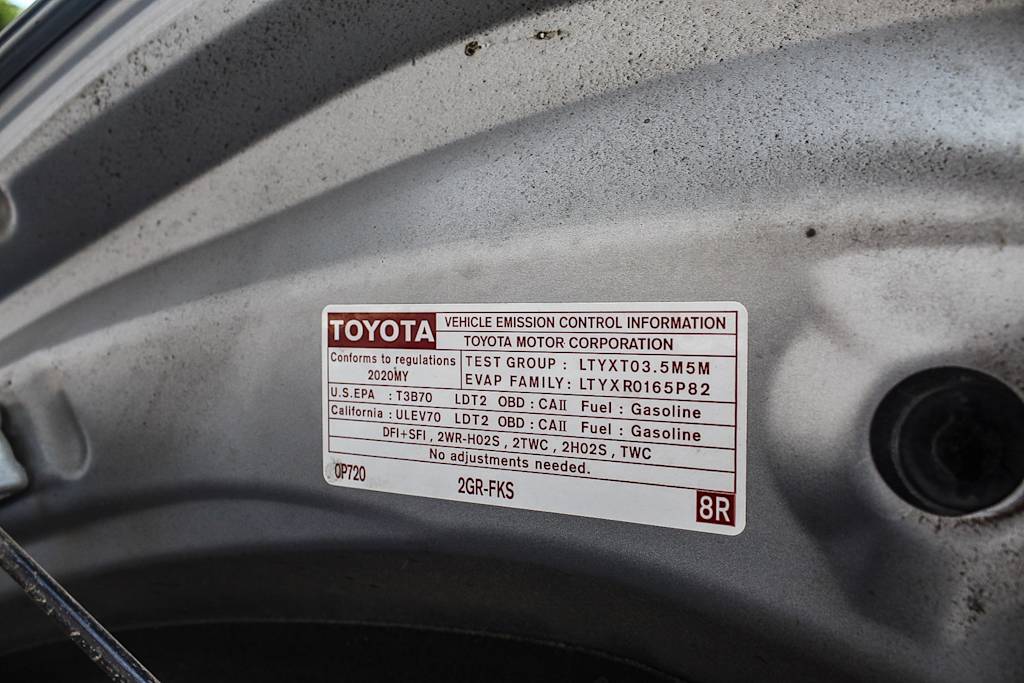 Thumbnail: 2020 Toyota Highlander - 16