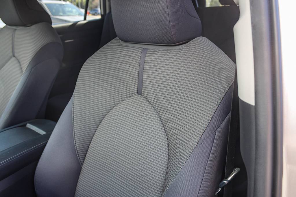 Thumbnail: 2020 Toyota Highlander - 27