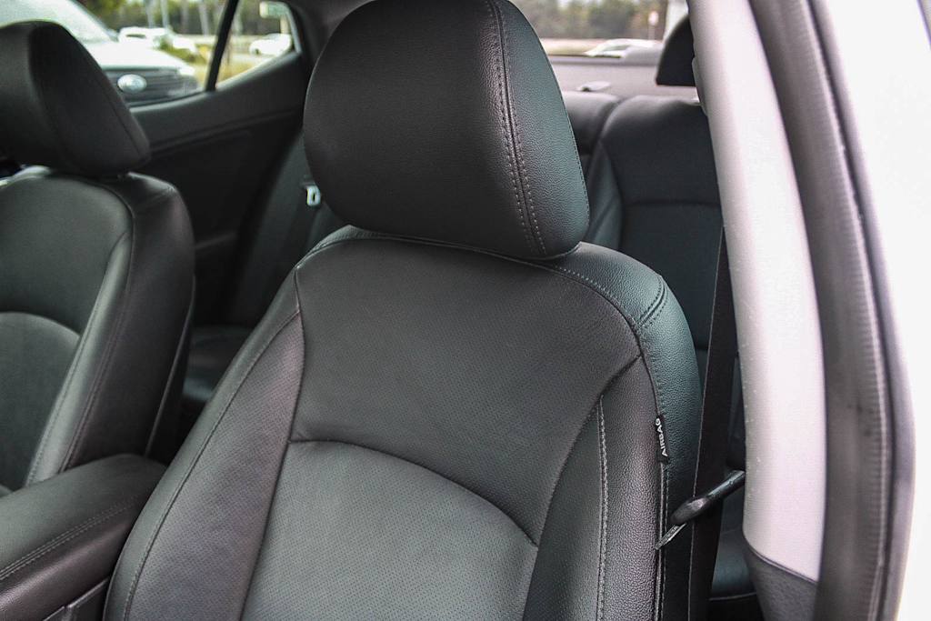 Thumbnail: 2014 Kia Optima - 27