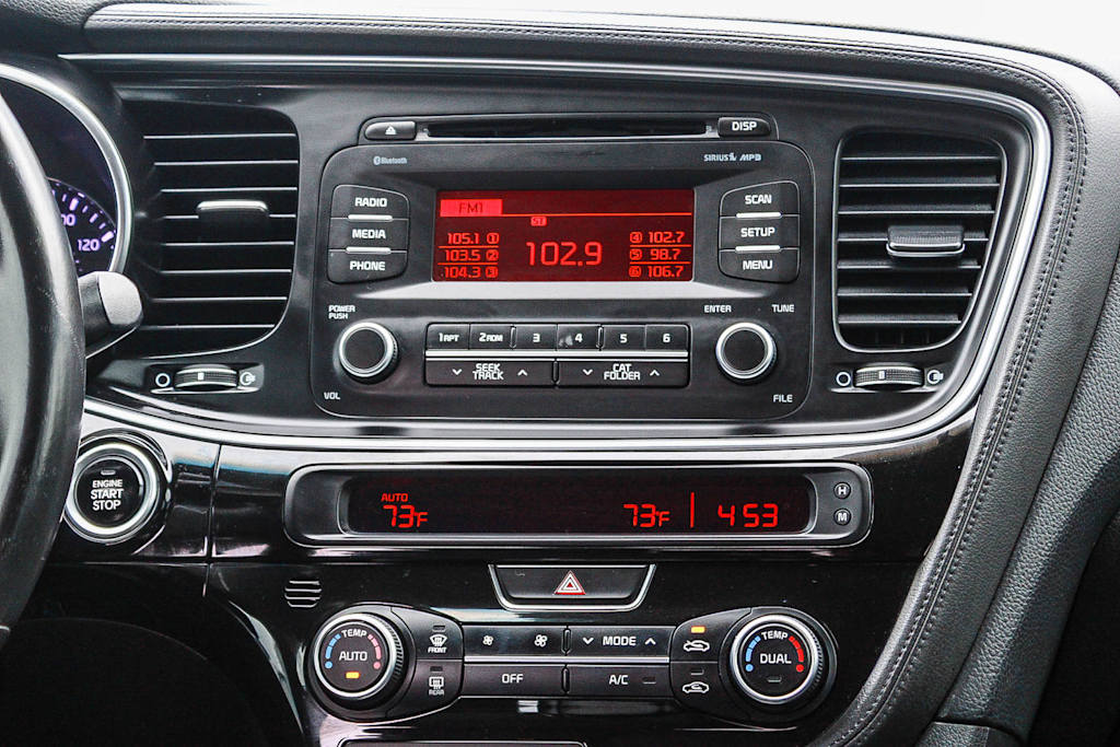 Thumbnail: 2014 Kia Optima - 23