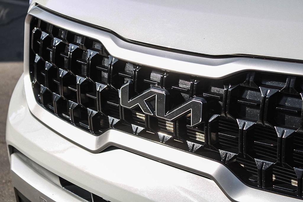 Thumbnail: 2023 Kia Telluride - 6