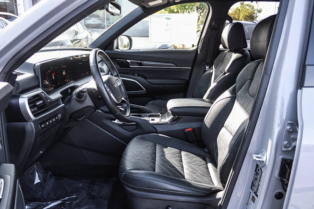 Thumbnail: 2023 Kia Telluride - 11