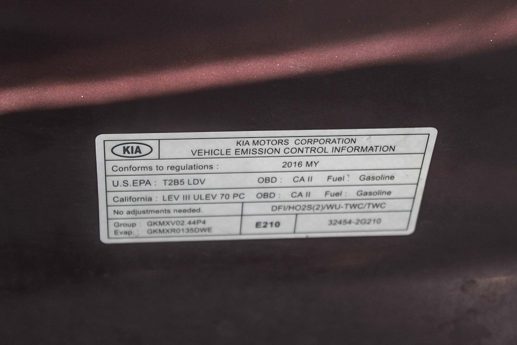 Thumbnail: 2016 Kia Sorento - 17