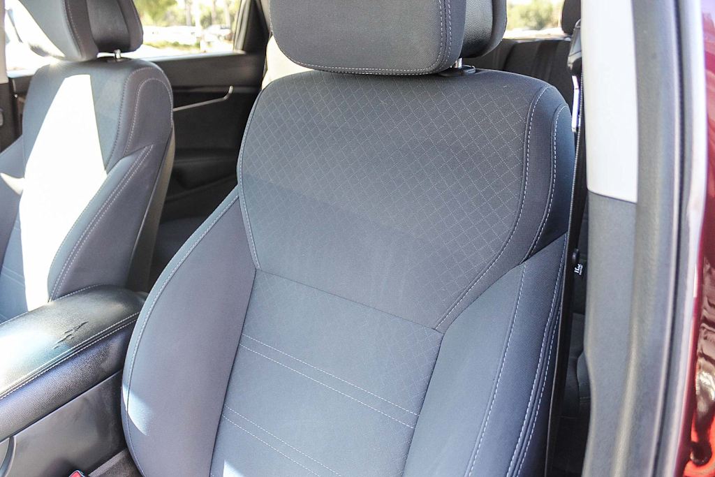Thumbnail: 2016 Kia Sorento - 28