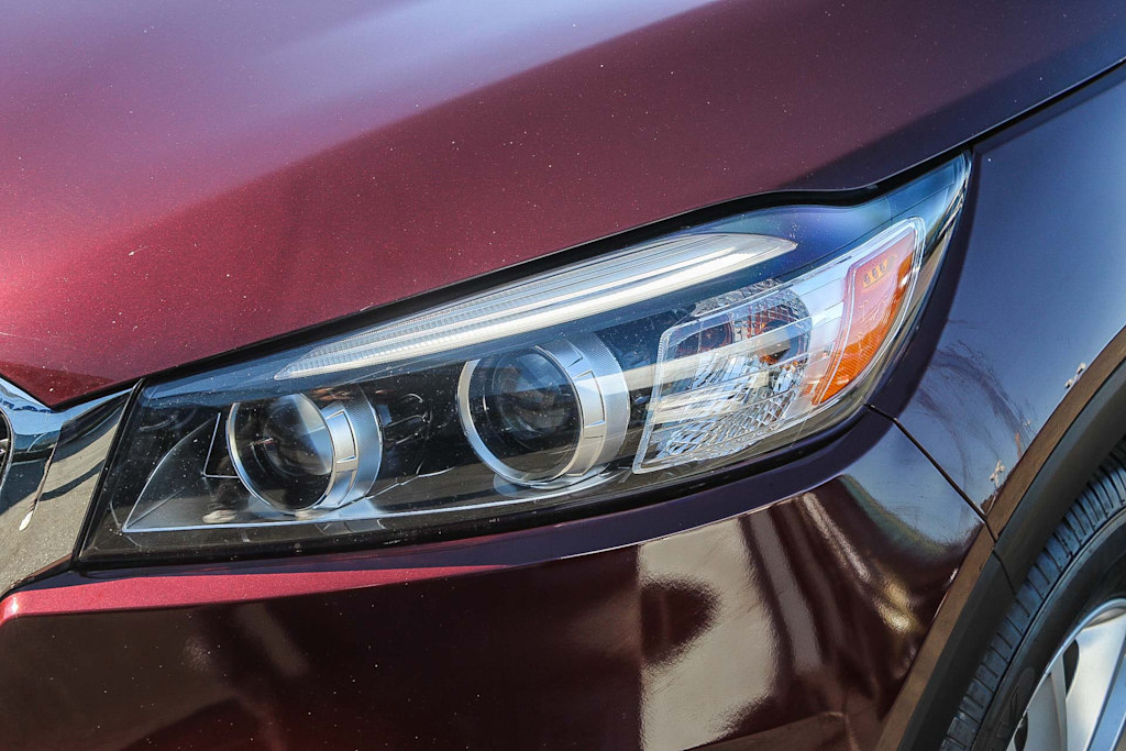 Thumbnail: 2016 Kia Sorento - 21