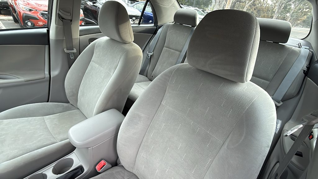 2012 Toyota Corolla Base 27