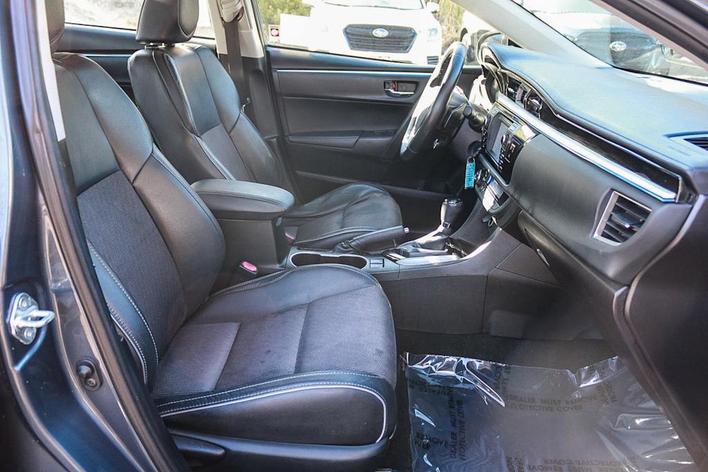 Thumbnail: 2016 Toyota Corolla - 10